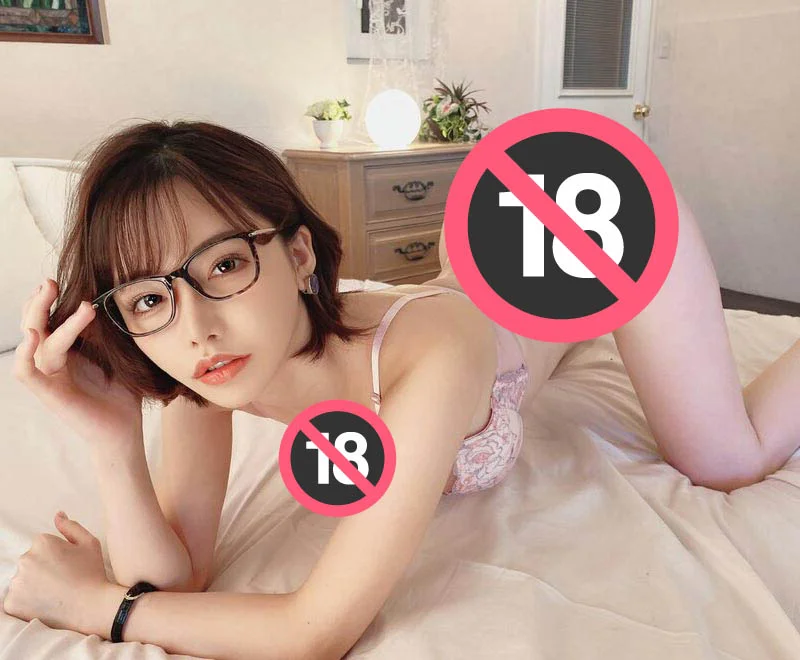 Eimi Fukada - Nữ diễn viên JAV xinh đẹp, thành công