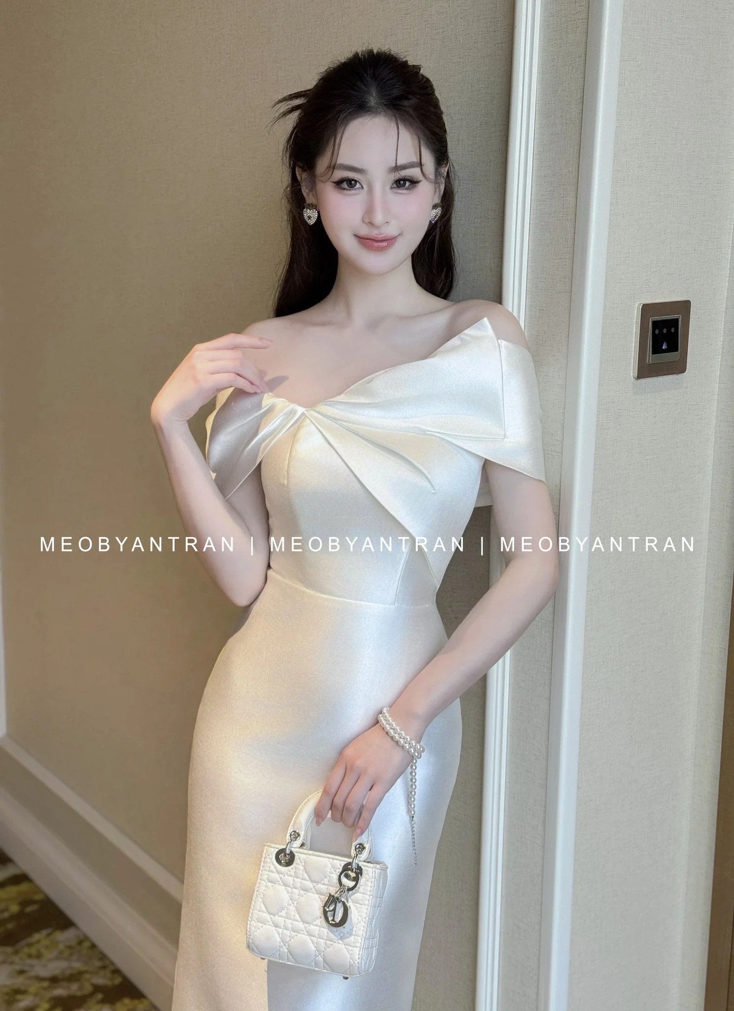 Bộ sưu tập những mẫu đầm trắng sang trọng — ảnh 44