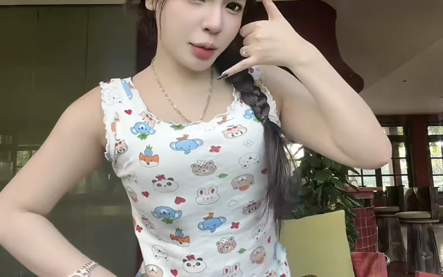 Cấu trúc một ngày làm việc của Linh Tây: Từ sáng đến tối