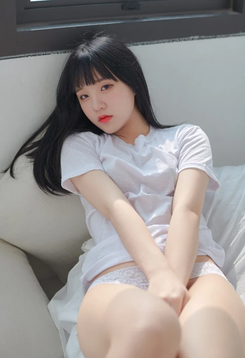 Hình 97 trong bộ lồn đẹp nhất thế giới
