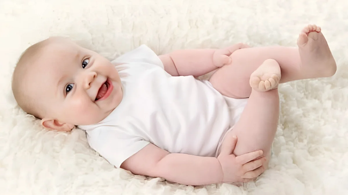 100+ Ảnh em bé cute, đẹp như thiên thần "đốn tim" chị mẹ