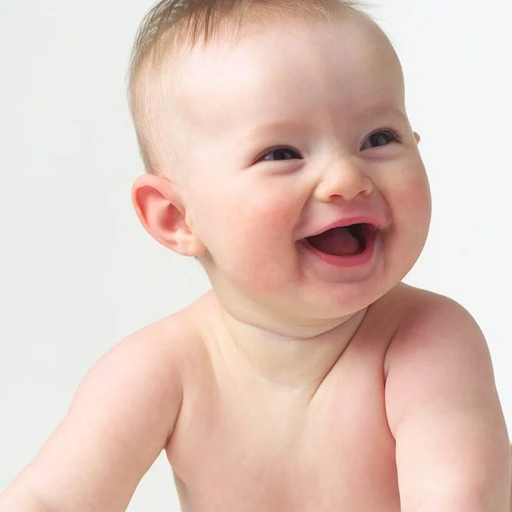 Tan chảy”cùng bộ hình ảnh em bé cười dễ thương nhất hành tinh
