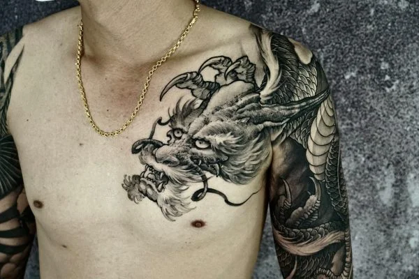 hình xăm rồng trên cánh tay